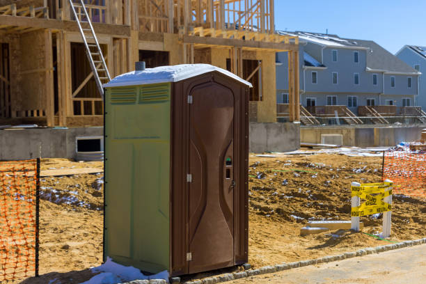 Best Porta potty delivery and setup  in Lake Village, AR